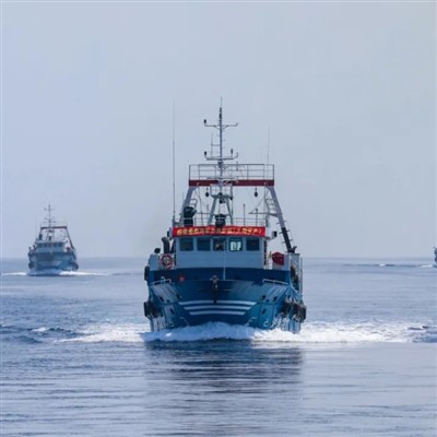 Mae Tsieina'n Dal 2.3 miliwn o dunelli o fwyd môr sy'n mynd ar y cefnfor bob ...